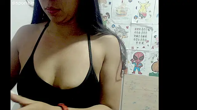 Snapshot of lizztaylor535 chatting on 09/10/25, 03:23 lizztaylor535 online show from 09/10/25, 03:23