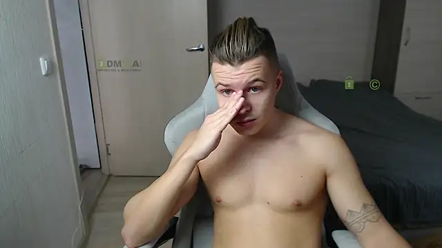 Sunny-Girl1 online show from 03/19/25, 07:29