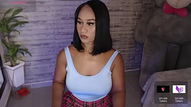 TinnaCobb online show from 10/06/25, 01:30