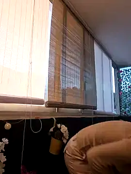 Snapshot of misscectito13 chatting on 03/18/25, 05:31 misscectito13 online show from 03/18/25, 05:31