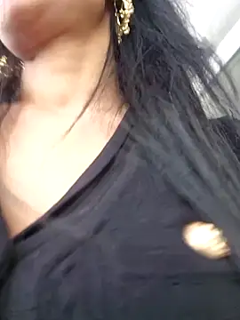 Snapshot of misscectito13 chatting on 03/20/25, 11:27 misscectito13 online show from 03/20/25, 11:27