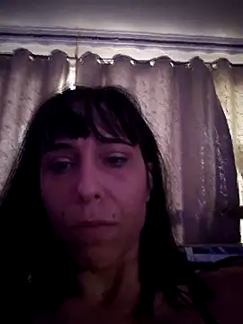 Snapshot of misscectito13 chatting on 10/31/25, 02:29 misscectito13 online show from 10/31/25, 02:29