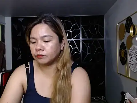 ambersmile online show from 09/28/25, 08:52