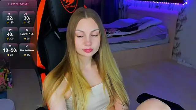 BiMolly online show from 06/10/26, 03:44