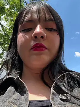 Elle online show from 01/29/25, 05:13