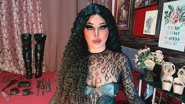 trixxielicious online show from 05/05/26, 07:38
