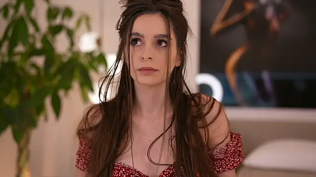 DoviaClaire online show from 11/15/25, 07:27