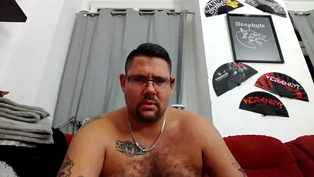 Snapshot of sexykevin17cm chatting on 11/14/25, 05:44 sexykevin17cm online show from 11/14/25, 05:44