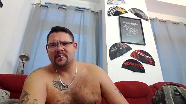 Snapshot of sexykevin17cm chatting on 01/08/26, 03:47 sexykevin17cm online show from 01/08/26, 03:47