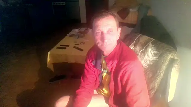 Snapshot of Python43 chatting on 01/25/25, 11:43 Python43 online show from 01/25/25, 11:43