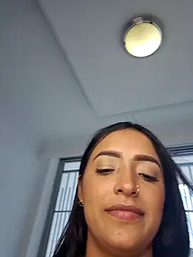 Snapshot of Shantal_Lovee chatting on 12/22/24, 08:47 Shantal Lovee online show from 12/22/24, 08:47