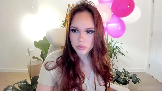 Snapshot of Pokemeboy chatting on 02/13/25, 04:28 Pokemeboy online show from 02/13/25, 04:28