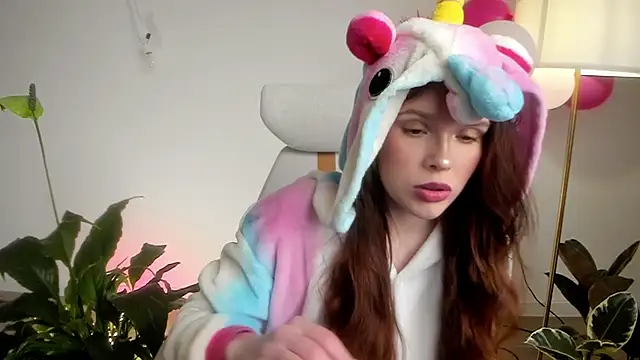 Snapshot of Pokemeboy chatting on 03/18/25, 05:53 Pokemeboy online show from 03/18/25, 05:53