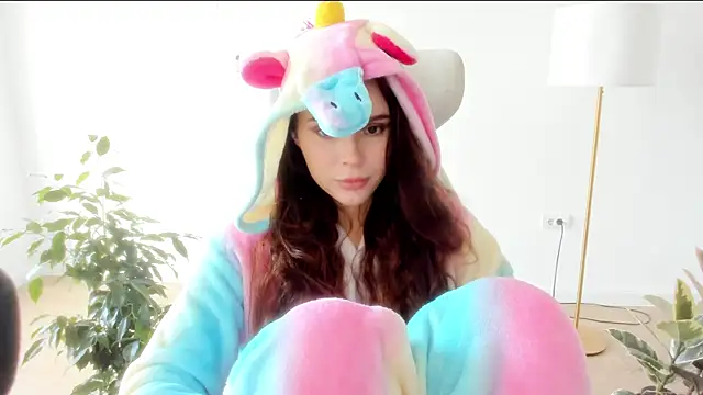 Snapshot of Pokemeboy chatting on 11/10/25, 12:59 Pokemeboy online show from 11/10/25, 12:59