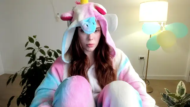 Snapshot of Pokemeboy chatting on 12/20/25, 05:09 Pokemeboy online show from 12/20/25, 05:09