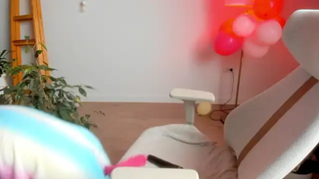 Snapshot of Pokemeboy chatting on 02/17/26, 05:08 Pokemeboy online show from 02/17/26, 05:08