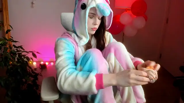 Snapshot of Pokemeboy chatting on 02/19/26, 05:20 Pokemeboy online show from 02/19/26, 05:20