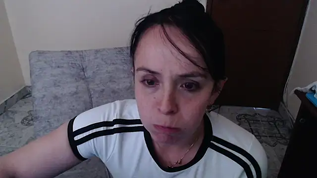 antara hotgirl online show from 10/20/25, 09:15