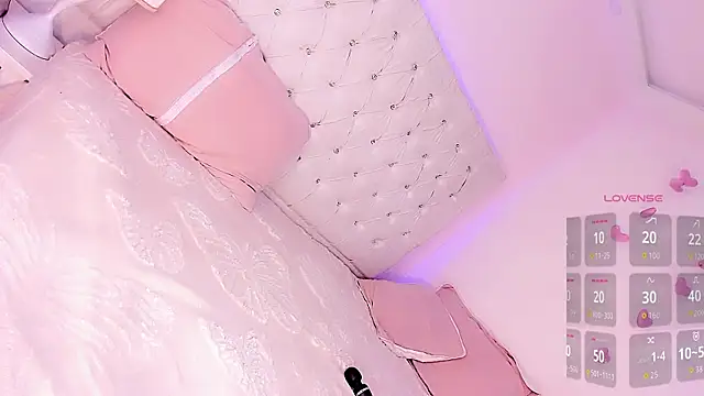 Michell simons online show from 12/14/25, 07:51