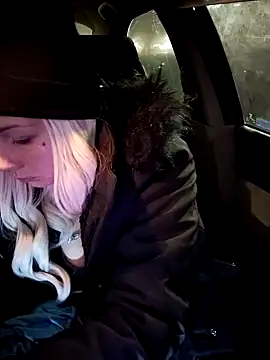 Snapshot of Babii_Nova chatting on 12/10/24, 03:30 Babii Nova online show from 12/10/24, 03:30