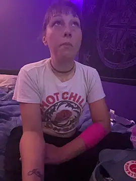 Snapshot of Babii_Nova chatting on 10/10/25, 01:04 Babii Nova online show from 10/10/25, 01:04