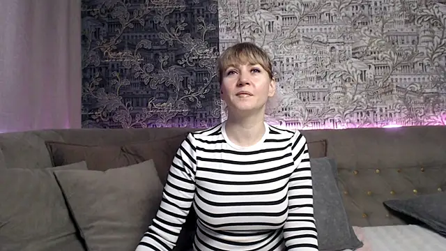 mandy foxxx online show from 12/20/25, 08:54