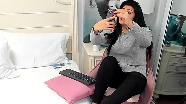 Heidix online show from 01/27/25, 03:58