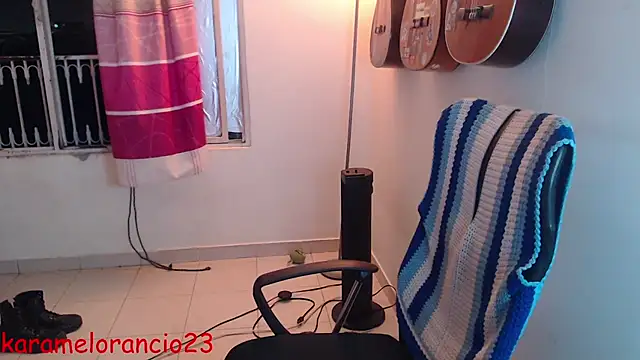 Smoke trip Alicia online show from 10/04/25, 03:37