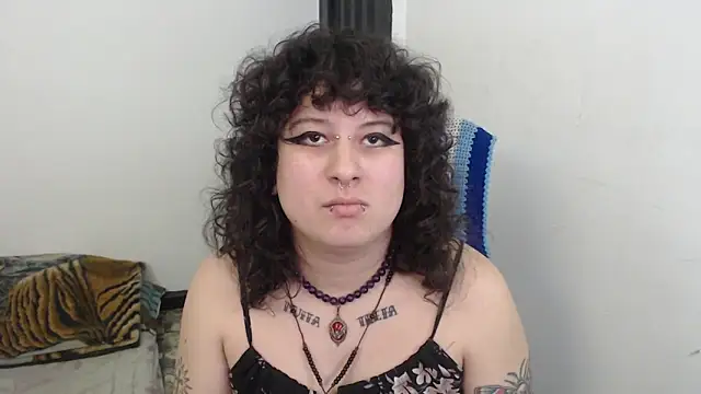 Snapshot of Smoke_trip_Alicia chatting on 02/22/26, 08:40 Smoke trip Alicia online show from 02/22/26, 08:40