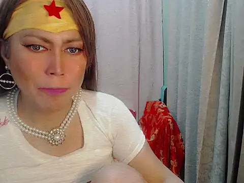 Snapshot of shanecummer chatting on 07/11/26, 12:35 shanecummer online show from 07/11/26, 12:35