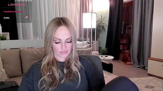 Libby Nora online show from 12/02/24, 04:42