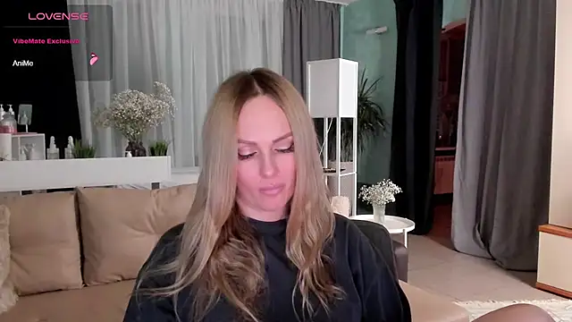 Libby Nora online show from 01/08/25, 02:35