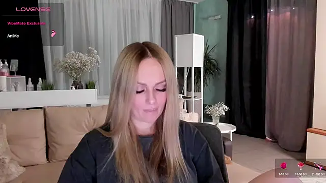 Libby Nora online show from 01/09/25, 03:34