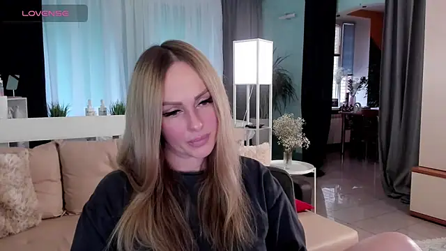 Libby Nora online show from 01/24/25, 01:03