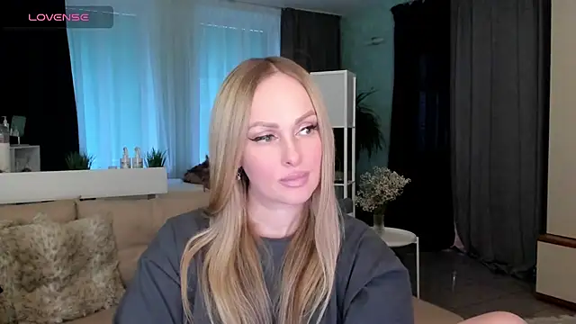 Libby Nora online show from 02/18/25, 02:59