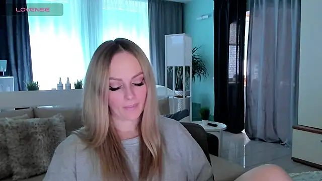 Libby Nora online show from 03/03/25, 09:44