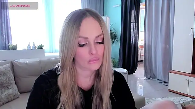 Libby Nora online show from 03/14/25, 11:45