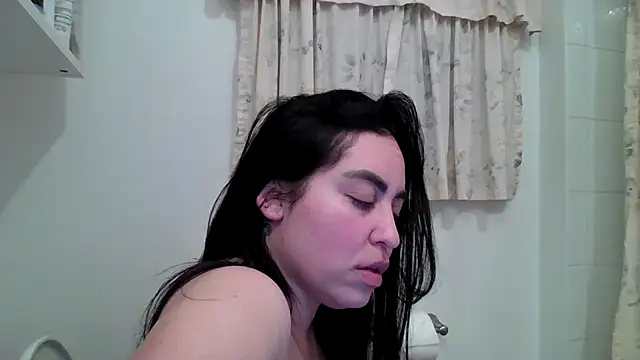WetFlower69 online show from 06/25/26, 01:49
