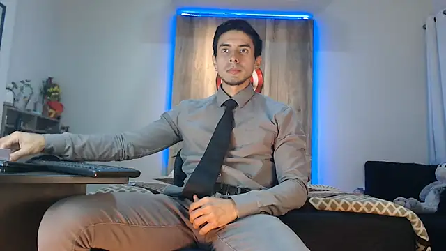 Andrew 4  online show from 09/14/25, 06:23