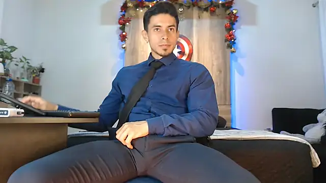 Andrew 4  online show from 12/16/25, 02:05