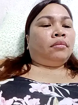 XXLorie 02 online show from 03/04/25, 07:30