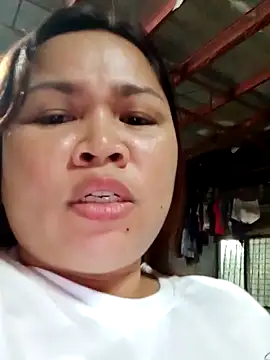 XXLorie 02 online show from 03/12/25, 11:53