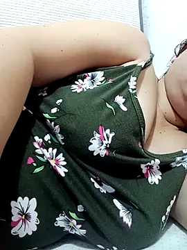 XXLorie 02 online show from 11/07/25, 01:44