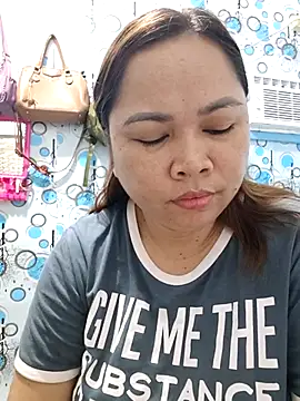 XXLorie 02 online show from 05/21/26, 10:28