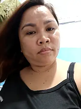 XXLorie 02 online show from 06/14/26, 07:54