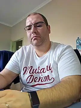 Andrew1900529 online show from 01/29/25, 11:20