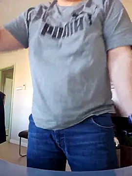 Andrew1900529 online show from 02/21/25, 01:22