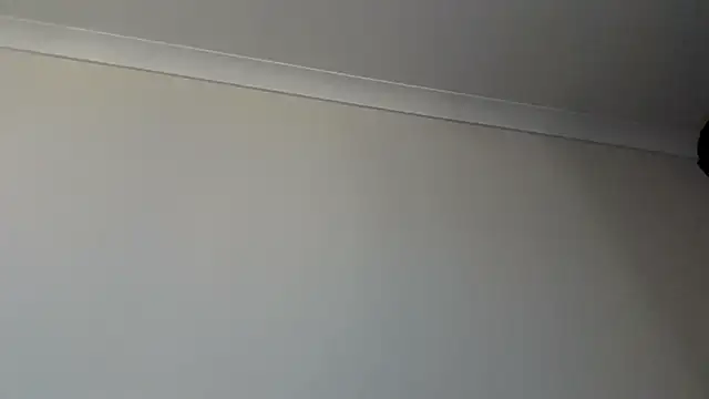 Snapshot of Slutash chatting on 11/10/25, 05:28 Slutash online show from 11/10/25, 05:28