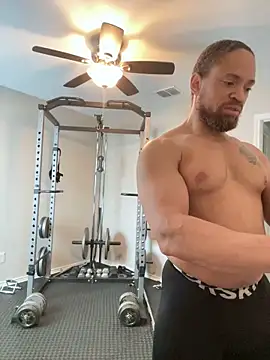 Snapshot of Fathero1time chatting on 09/13/25, 03:23 Fathero1time online show from 09/13/25, 03:23