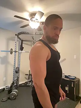 Snapshot of Fathero1time chatting on 11/06/25, 01:01 Fathero1time online show from 11/06/25, 01:01